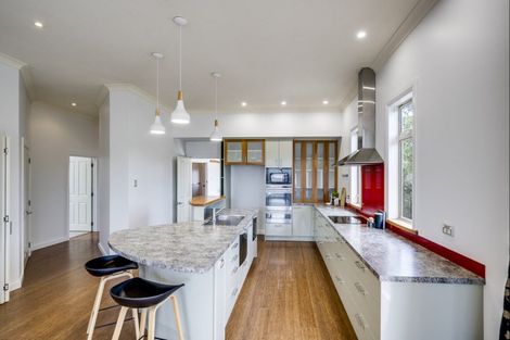 Photo of property in 472 Main North Road, Bay View, Napier, 4104