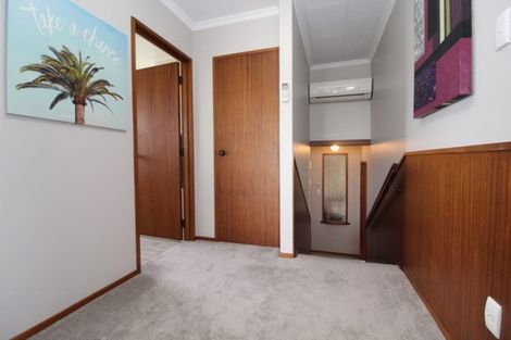 Photo of property in 11 Oxford Street, Waimate, 7924