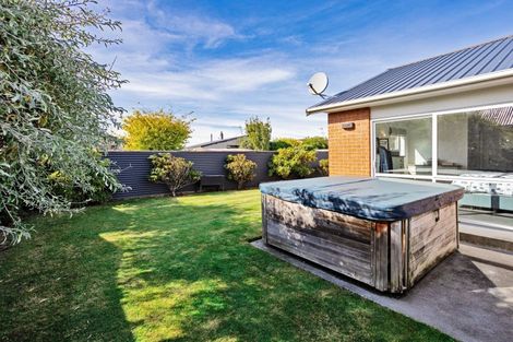 Photo of property in 16 Hoffman Court, Waikiwi, Invercargill, 9810