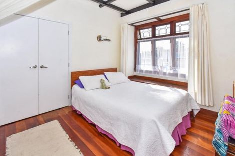 Photo of property in 10 Berkeley Road, Manurewa, Auckland, 2102