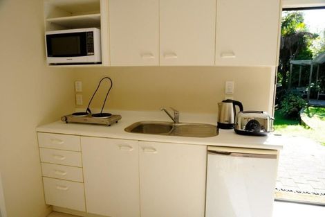 Photo of property in St Marys Close, 15/435 Parnell Road, Parnell, Auckland, 1052