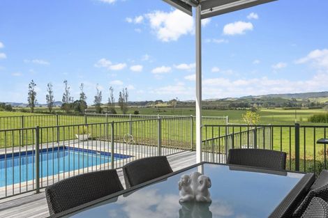 Photo of property in 490 North Road, Clevedon, Papakura, 2582