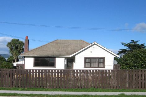 Photo of property in 85 Atkinson Avenue, Otaki Beach, Otaki, 5512