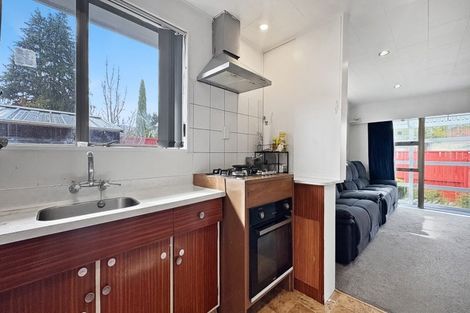 Photo of property in 4/2 Benzie Avenue, Elderslea, Upper Hutt, 5018