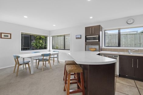 Photo of property in 1/29 Raines Avenue, Forrest Hill, Auckland, 0620