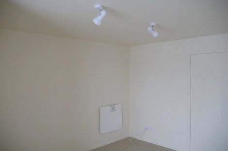 Photo of property in 2a Hoskins Avenue, Hillsborough, Auckland, 1042