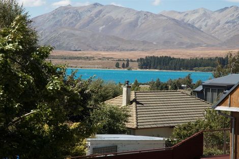 Photo of property in 38 Aorangi Crescent, Lake Tekapo, 7999