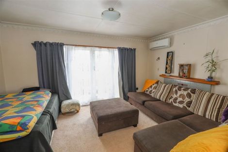 Photo of property in 200 Hakanoa Street, Huntly, 3700