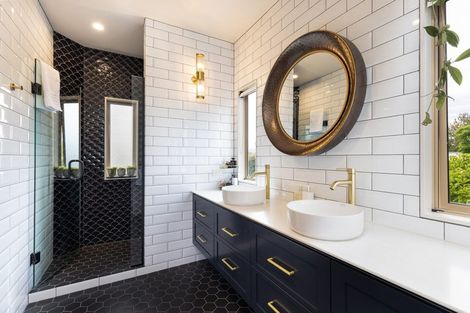 Photo of property in 63 Motueka Quay, Motueka, 7120