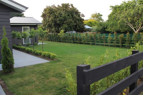 Photo of property in 504 Richmond Street, Lepperton, New Plymouth, 4373