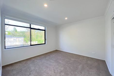 Photo of property in 38 Mcleod Road, Weymouth, Auckland, 2103