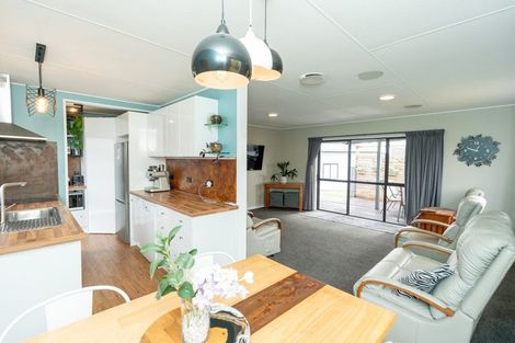 Photo of property in 25 Garland Drive, St Andrews, Hamilton, 3200