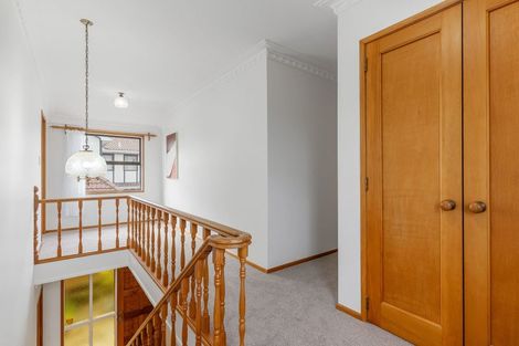 Photo of property in 46a East Coast Road, Milford, Auckland, 0620