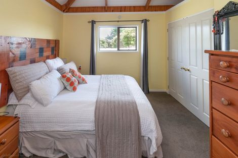 Photo of property in 15 Koutu Point Road, Opononi, Kaikohe, 0473