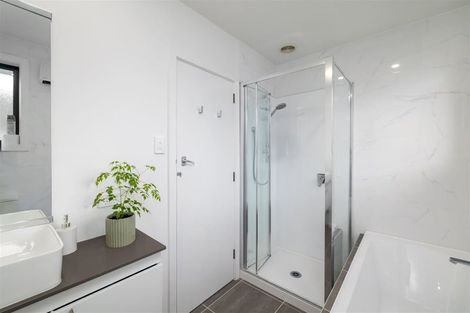 Photo of property in 23 Denise Crescent, Hornby, Christchurch, 8042