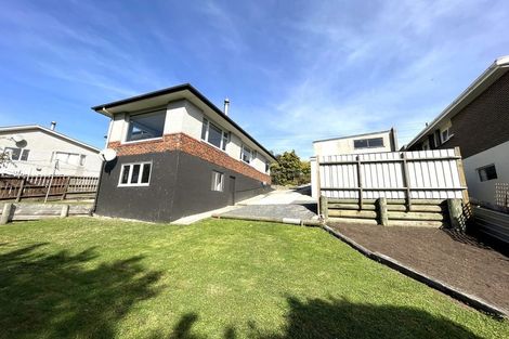 Photo of property in 65 Wilson Road, Balclutha, 9230