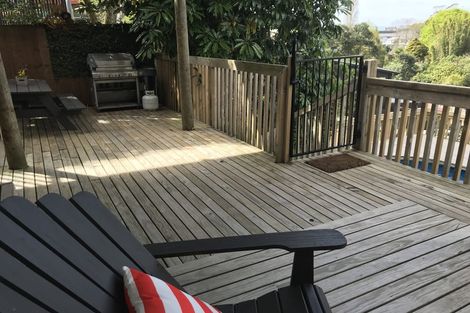 Photo of property in 44 Colmar Road, Mellons Bay, Auckland, 2014