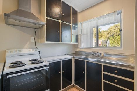 Photo of property in 3/10 Petherick Crescent, Johnsonville, Wellington, 6037