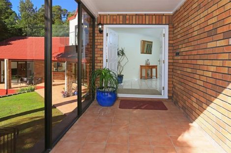 Photo of property in 789 Scenic Drive, Henderson Valley, Auckland, 0612