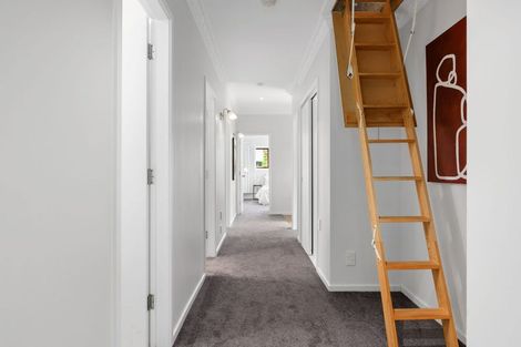 Photo of property in 8 Tauhara Drive, Queenwood, Hamilton, 3210