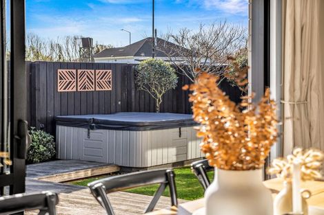 Photo of property in 6 Dunlops Crescent, Marshland, Christchurch, 8083