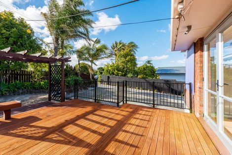 Photo of property in 14b Waimumu Road, Massey, Auckland, 0614