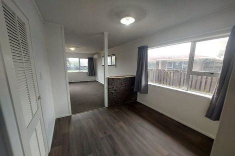 Photo of property in 27 John Walker Drive, Manurewa, Auckland, 2102