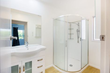 Photo of property in 14 Hillcrest Drive, Kelvin Grove, Palmerston North, 4414