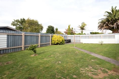 Photo of property in 11 Julian Place, Westown, New Plymouth, 4310