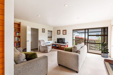 Photo of property in 2/17 Duncan Avenue, Te Atatu South, Auckland, 0610