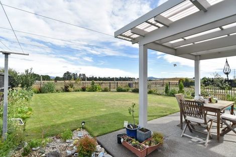 Photo of property in 32 Helmore Street, Rangiora, 7400