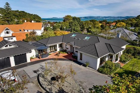 Photo of property in 68 Cheviot Road, Lowry Bay, Lower Hutt, 5013