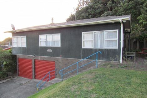 Photo of property in 41 Seaview Road, Glenfield, Auckland, 0629