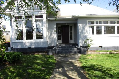 Photo of property in 26 Gresford Street, Edgeware, Christchurch, 8013
