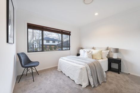 Photo of property in 54 Sapperton Drive, Henderson, Auckland, 0612