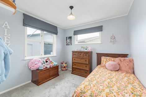 Photo of property in 6 Burns Grove, Trentham, Upper Hutt, 5018