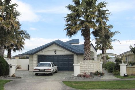 Photo of property in 24 Monterey Key, Papamoa Beach, Papamoa, 3118