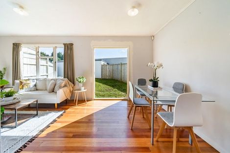 Photo of property in 77 Eastern Hutt Road, Taita, Lower Hutt, 5019