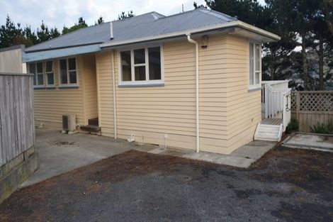 Photo of property in 12a Maraval Crescent, Grenada Village, Wellington, 6037