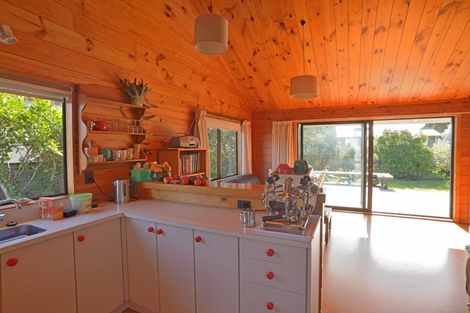 Photo of property in 145 Waimaire Avenue, Matarangi, Whitianga, 3592