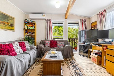 Photo of property in 1/18 Lynn Road, Bayview, Auckland, 0629