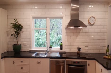 Photo of property in 58 Gordon Road, Plimmerton, Porirua, 5026