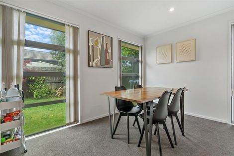 Photo of property in 11 Rainey Crescent, Papamoa Beach, Papamoa, 3118