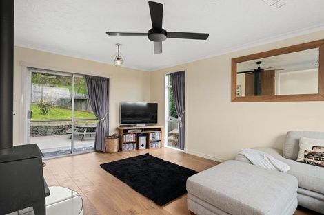 Photo of property in 41 Dingadee Street, Welcome Bay, Tauranga, 3112