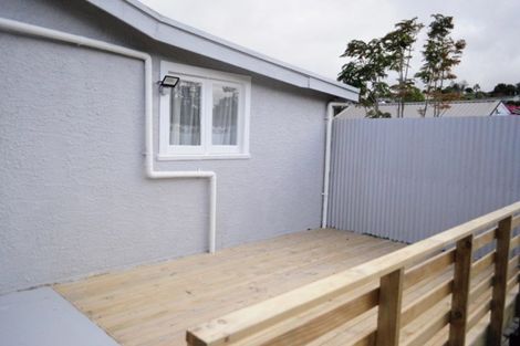 Photo of property in 692 Beach Road, Browns Bay, Auckland, 0630