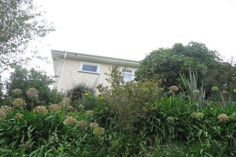 Photo of property in 3 Stephen Street, Tawa, Wellington, 5028