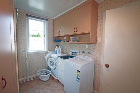 Photo of property in 9 Fillis Street, New Plymouth, 4310