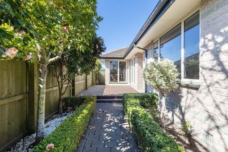 Photo of property in 1/33 Trafford Street, Harewood, Christchurch, 8051