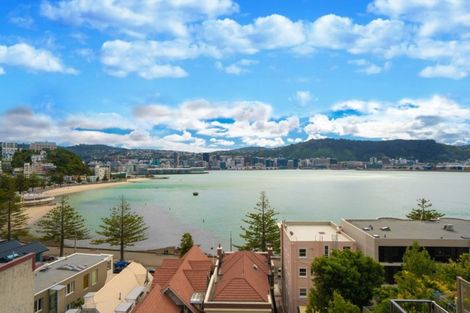 Photo of property in 300b Oriental Parade, Oriental Bay, Wellington, 6011
