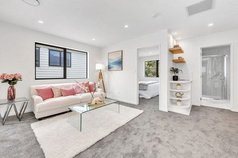Photo of property in 10 Hughs Way, Flat Bush, Auckland, 2019